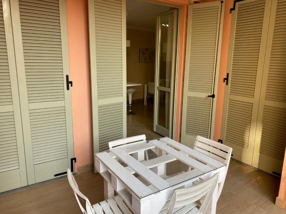 Comecasa Modern Apartment In Historical Centre Asti Eksteriør billede